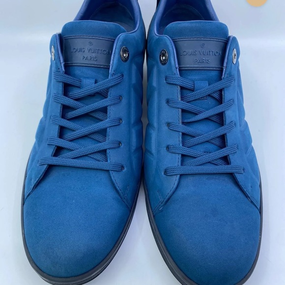 LOUIS VUITTON.  USED IN MINT CONDITION 🔥

FUSELAGE SNEAKER - Picture 3 of 16